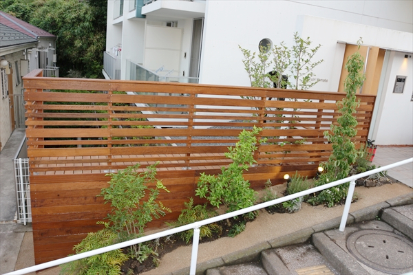 神奈川県横浜市中区 K邸 傾斜道路に面した新築賃貸マンションのファサードをデザイン