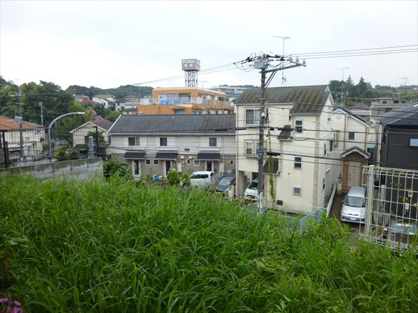 神奈川県横浜市神奈川区 H邸 20畳を超える広々傾斜地一戸建てウッドデッキ