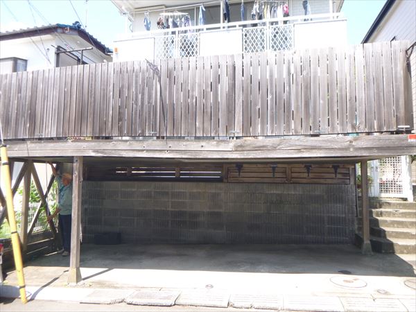 神奈川県横浜市港南区 K邸 鉄骨下地のしっかりとした車庫上ウッドデッキを高耐久ハードウッドで造り替え！