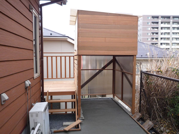 神奈川県横浜市旭区 K邸 レッドシダー腐食デッキをハードウッド空間へ美しくリニューアル