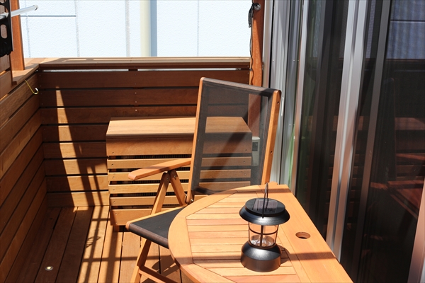 神奈川県川崎市幸区 T邸 開放感ある１F庭デッキと、『DEN－隠れ家』のようなプライベート感ある３Fベランダウッドデッキ