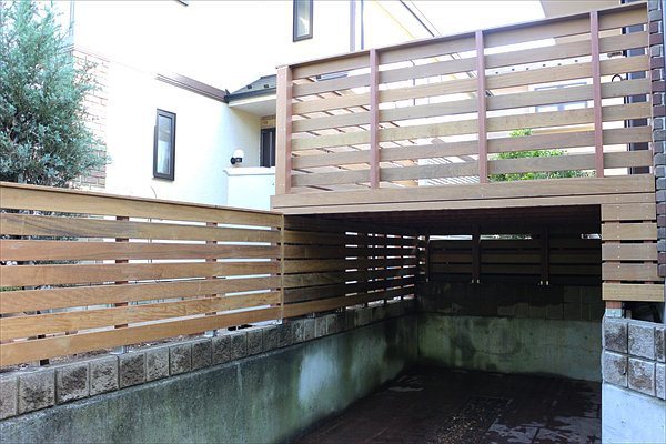 神奈川県横浜市青葉区 M邸 古くなったガレージデッキの解体処分。30年対応の天然木でストレスフリーな空中テラス
