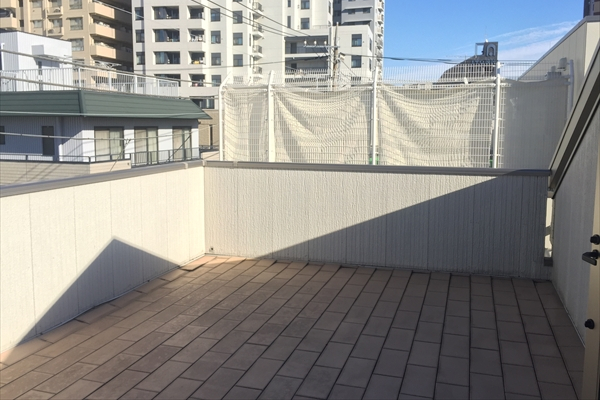 東京都品川区 J邸 街中に造ったプライベート空間。周囲の視線を気にせず東京の空を感じる