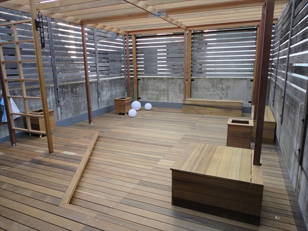 東京都千代田区 H邸 都内６F建てビル屋上を 大人空間へとリノベーション