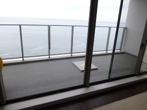 静岡県熱海市 T邸 セランガンバツー材使用　海辺のマンションベランダにデッキを…