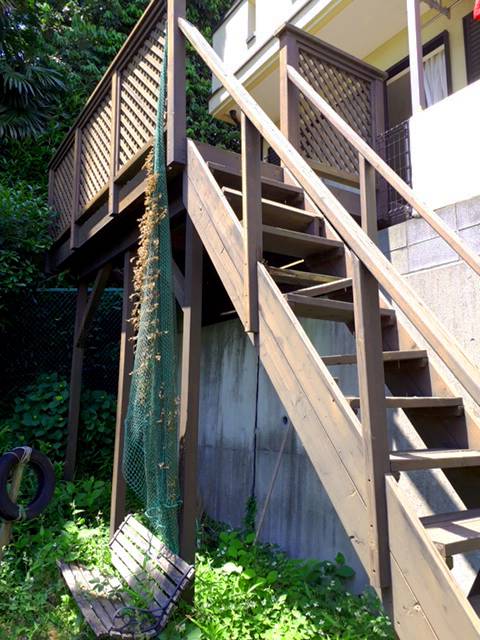 神奈川県横浜市緑区 M邸 地上から3メートルと高さのあるスカイデッキが腐食。素材に拘った階段付きウッドデッキ。