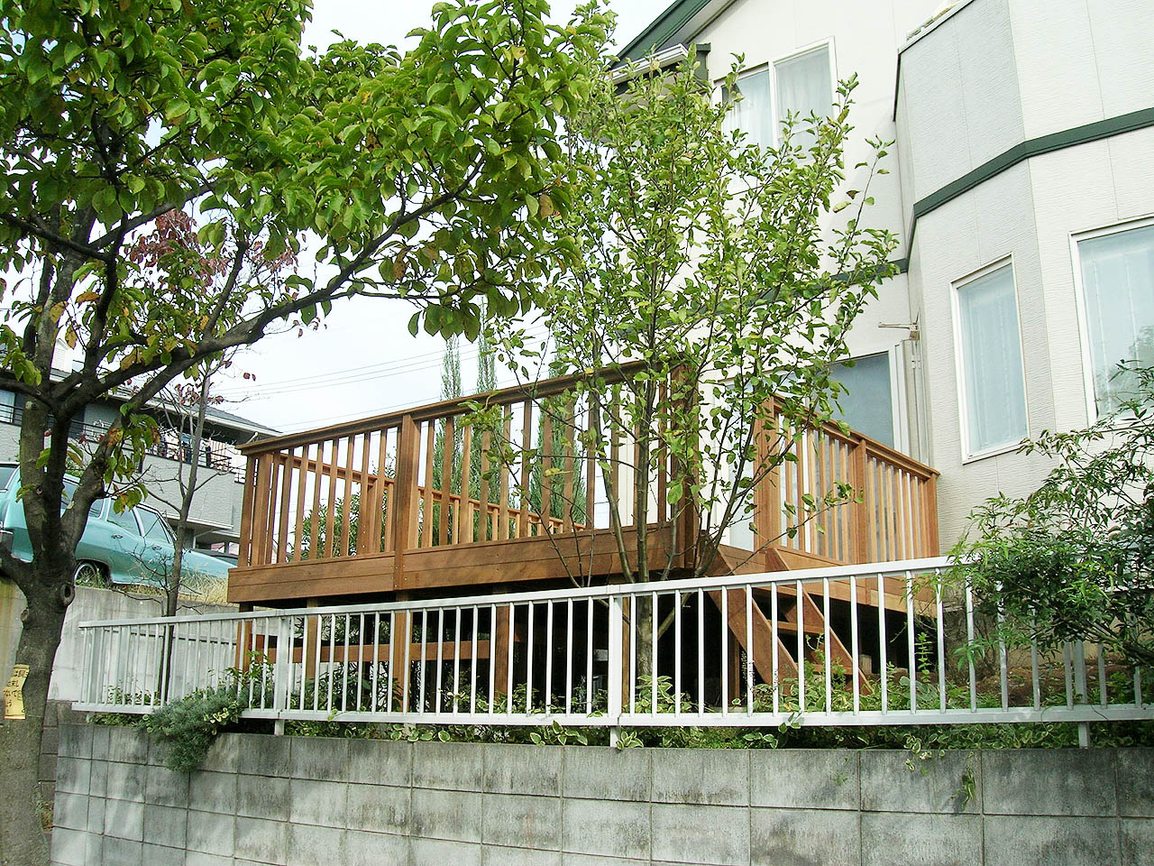 神奈川県横浜市南区 K邸 腐ったウッドデッキはハードウッドでリニューアルでリフレッシュ