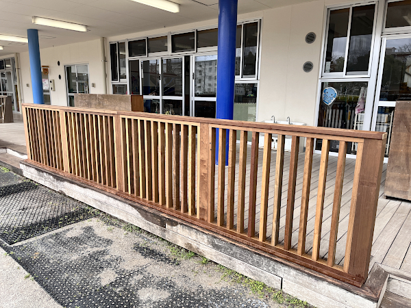 【千葉県千葉市M幼稚園 建築デザイン フェンス】C1