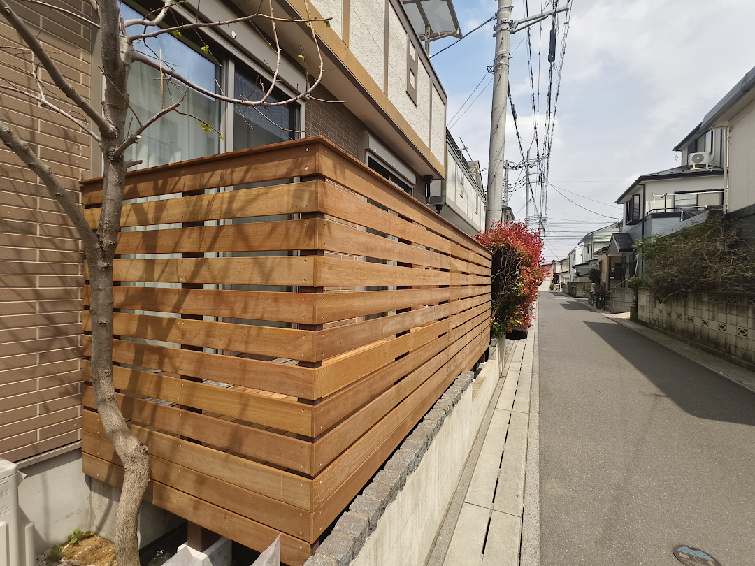 【 草加市 一戸建て庭 ウッドデッキ】after_02