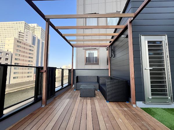 【中央区 一戸建て屋上 ウッドデッキ】B