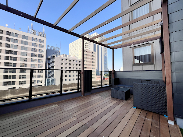 【中央区 一戸建て屋上 ウッドデッキ】B1