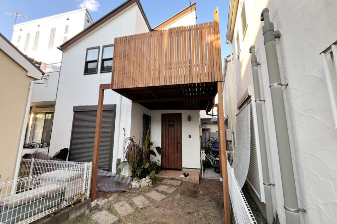 【茅ヶ崎市 一戸建て庭 ハイデッキ】TOP