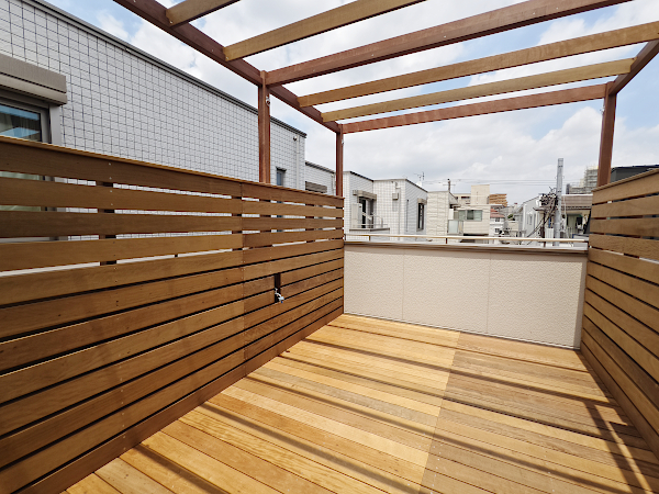 【世田谷区 一戸建て屋上 ウッドデッキ】after_01