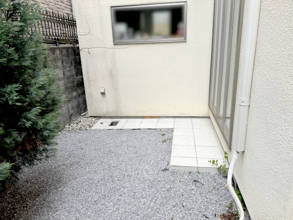 【世田谷区 一戸建て庭 ウッドデッキ】before_02