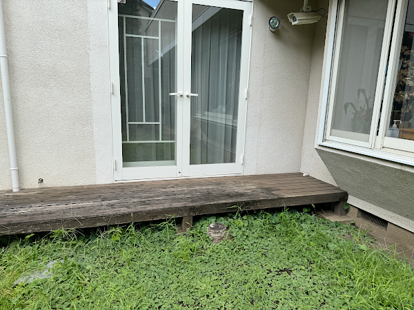 【世田谷区 一戸建て庭 ウッドデッキ】before_04
