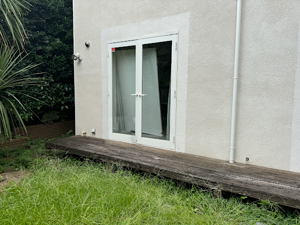 【世田谷区 一戸建て庭 ウッドデッキ】before_05