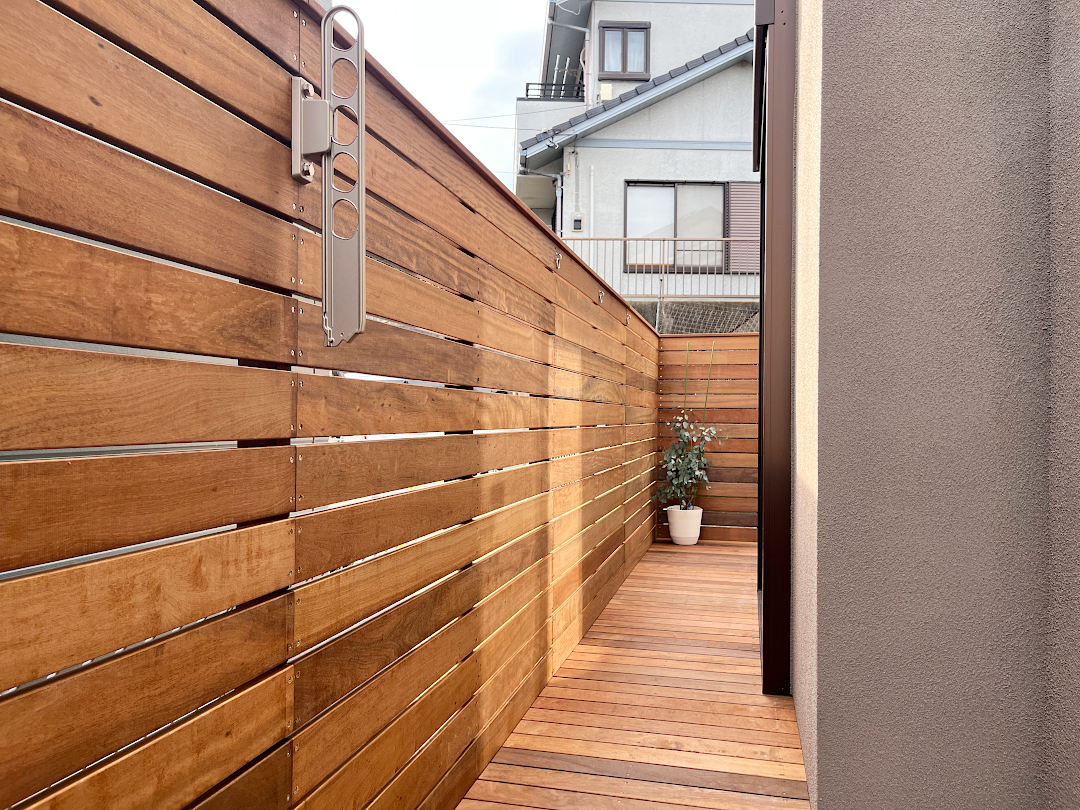 【横浜市港南区 一戸建て庭 ウッドデッキ】A2