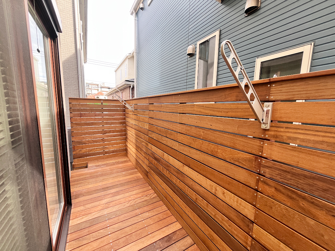 【横浜市港南区 一戸建て庭 ウッドデッキ】C