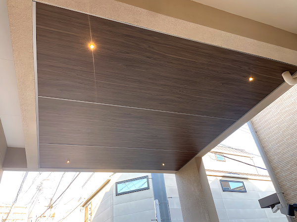 【目黒区 一戸建てバルコニー 樹脂木デッキ】after_04