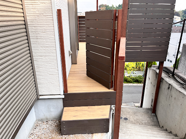 【川崎市麻生区 傾斜地 ハイデッキ】