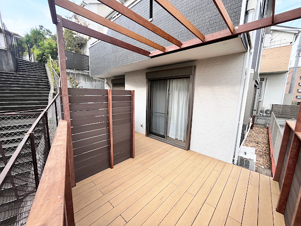 【川崎市麻生区 傾斜地 ハイデッキ】