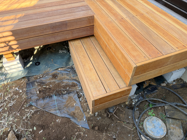 【青葉区 一戸建て庭 ウッドデッキ】after_03