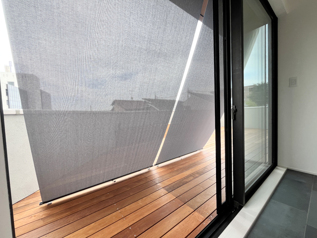 【 世田谷区 一戸建て屋上 ウッドデッキ】B3