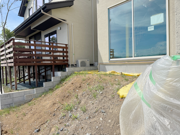 【八王子市 傾斜地 ハイデッキ】before_01