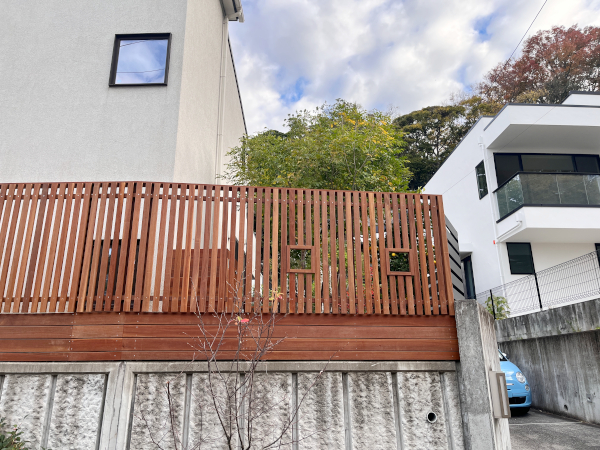 【 鎌倉市 一戸建て庭 ウッドデッキ】D1