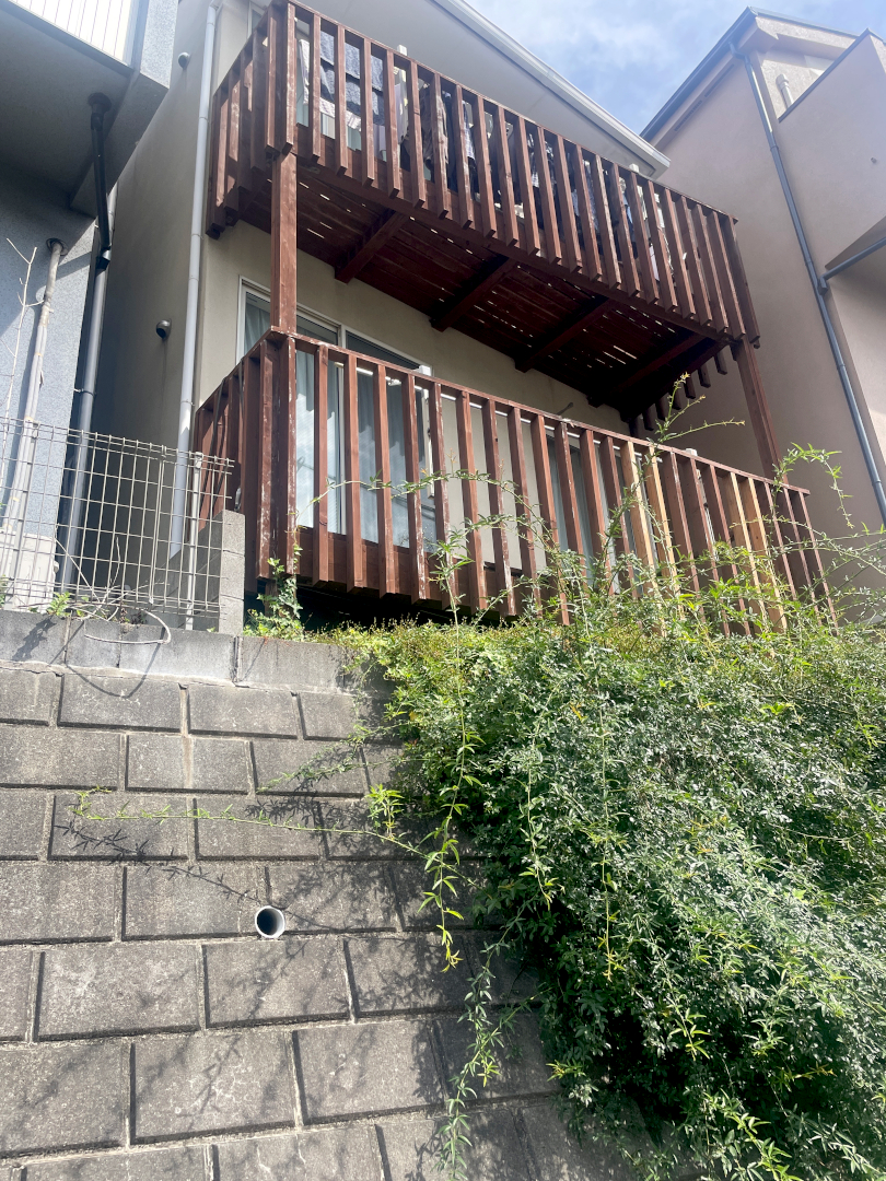 【 都筑区 一戸建て庭・バルコニー ウッドデッキ】before_01