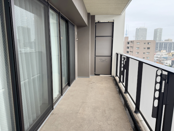 【江東区 マンションベランダ ウッドデッキ】before_02