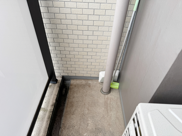 【江東区 マンションベランダ ウッドデッキ】before_03