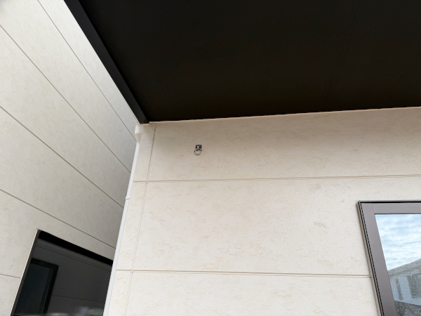 【調布市 一戸建て庭 樹脂木デッキ 】after_07