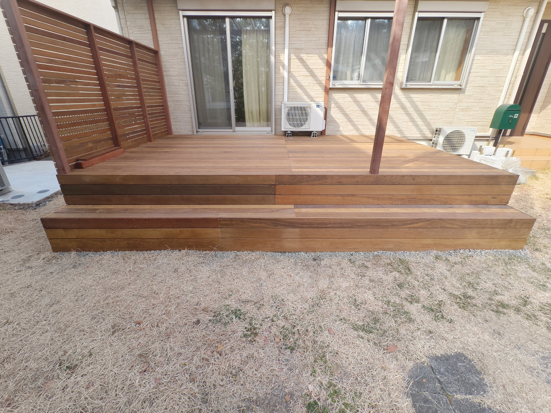 【逗子市 一戸建て庭 ウッドデッキ】after_03
