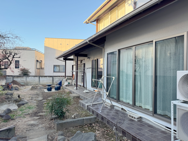 【豊島区 一戸建て庭 ウッド デッキ】before_01