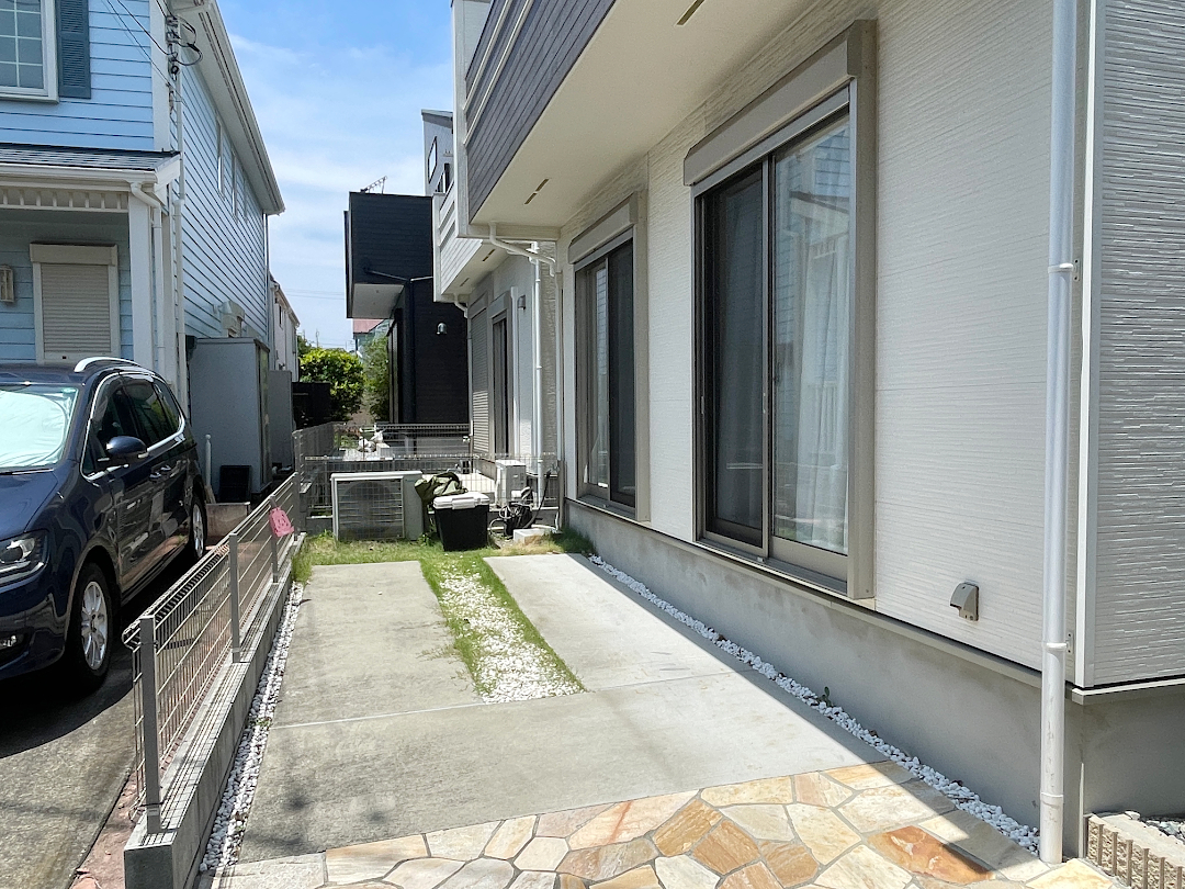 【茅ヶ崎市 一戸建て庭 ウッドデッキ】before_01