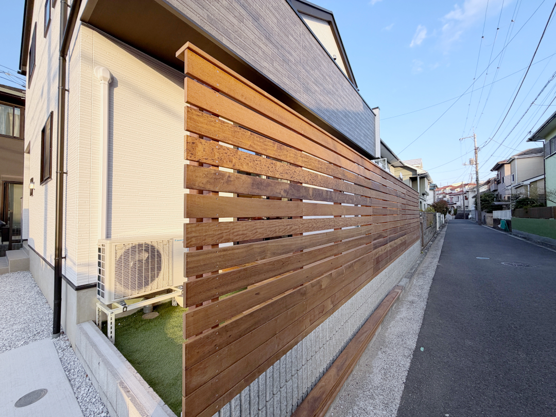 【磯子区 一戸建て庭 ウッドデッキ】after_05