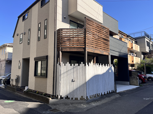 【調布市 一戸建て庭 ハイデッキ】A
