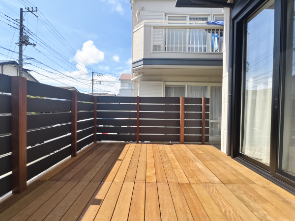 【藤沢市 一戸建て庭 ウッドデッキ】after_02