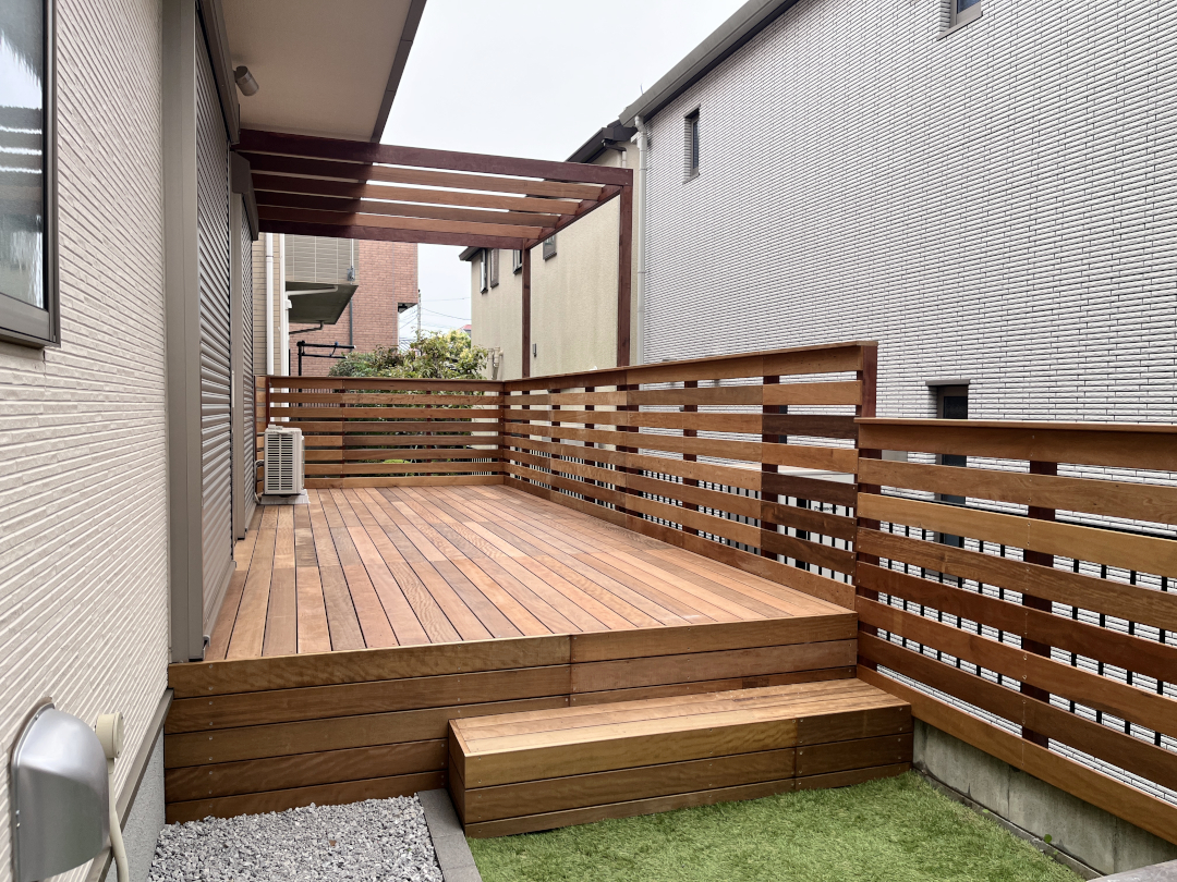 【横浜市金沢区 一戸建て庭 ウッドデッキ】A2