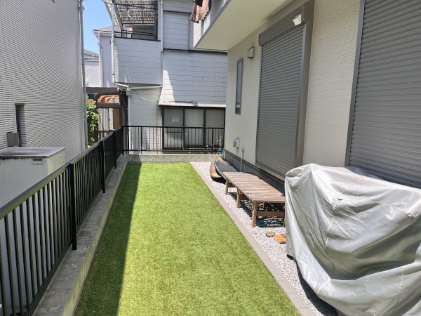 【横浜市金沢区 一戸建て庭 ウッドデッキ】B
