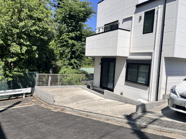 【横浜市港北区 一戸建て庭 ウッドデッキ】A