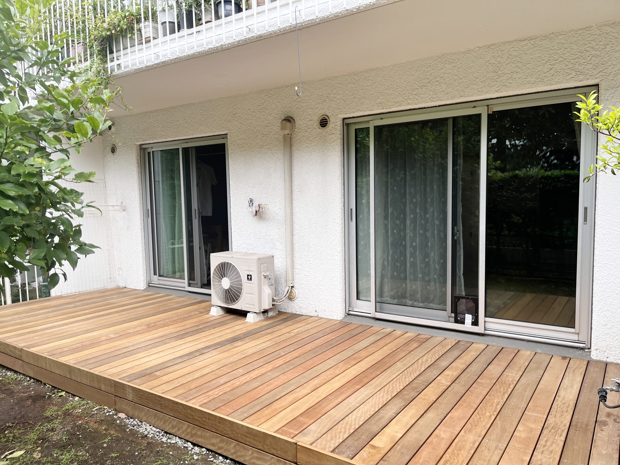 【横浜市中区 マンション専用庭 ウッドデッキ】A１