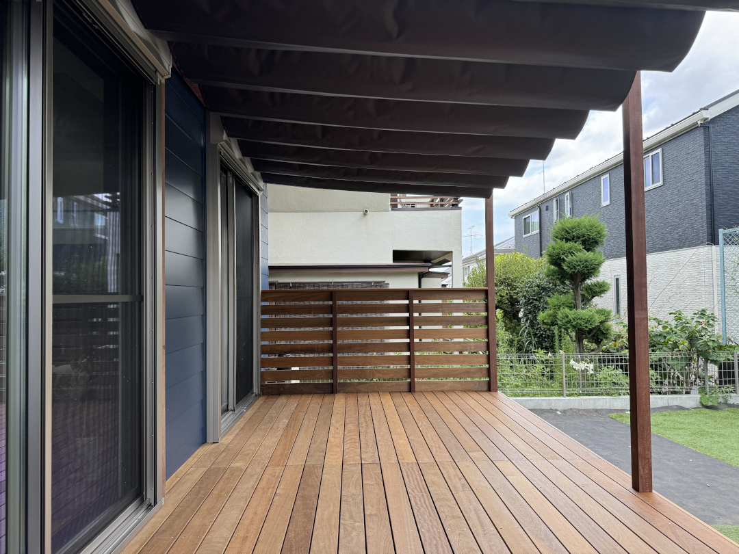 【横浜市青葉区 一戸建て庭 ウッドデッキ 】after03